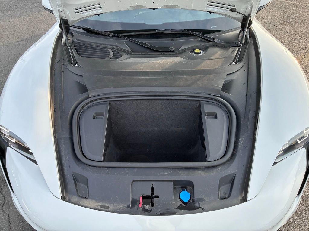 Used 2023 Porsche Taycan RWD image 10