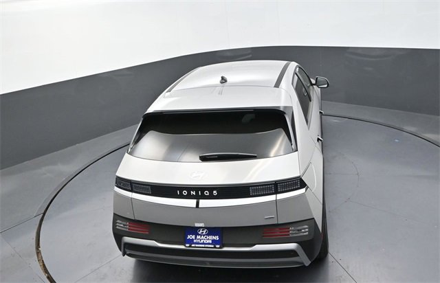 New 2025 Hyundai Ioniq 5 SE image 26