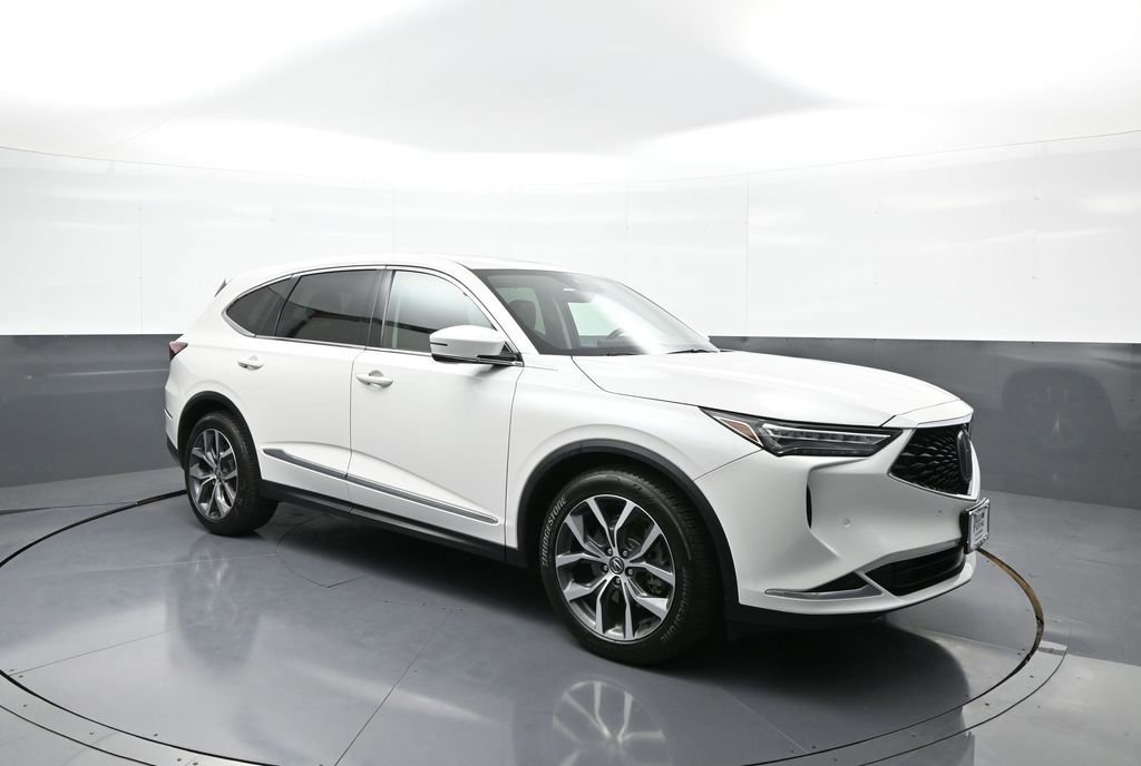 Certified 2023 Acura MDX SH-AWD w/ Technology Package image 4