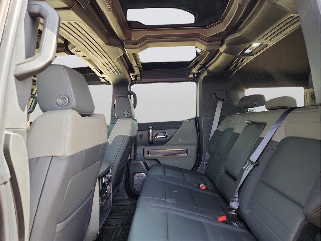 New 2025 GMC Hummer EV 2X w/ Extreme Off-Road Package image 12
