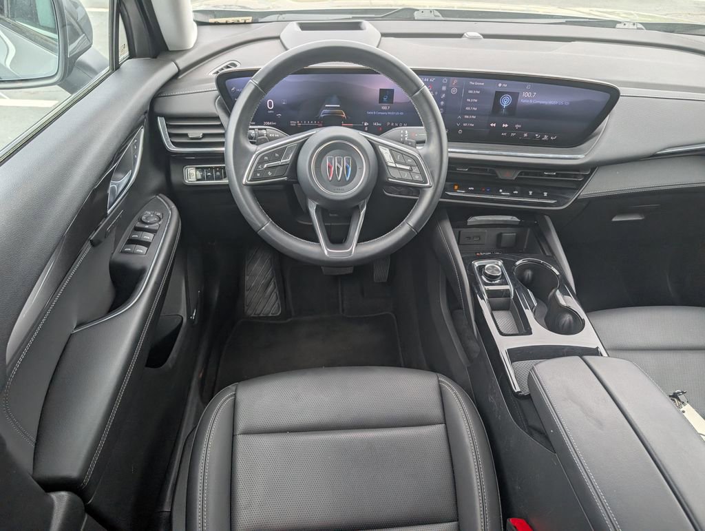 Used 2025 Buick Envision Preferred image 12