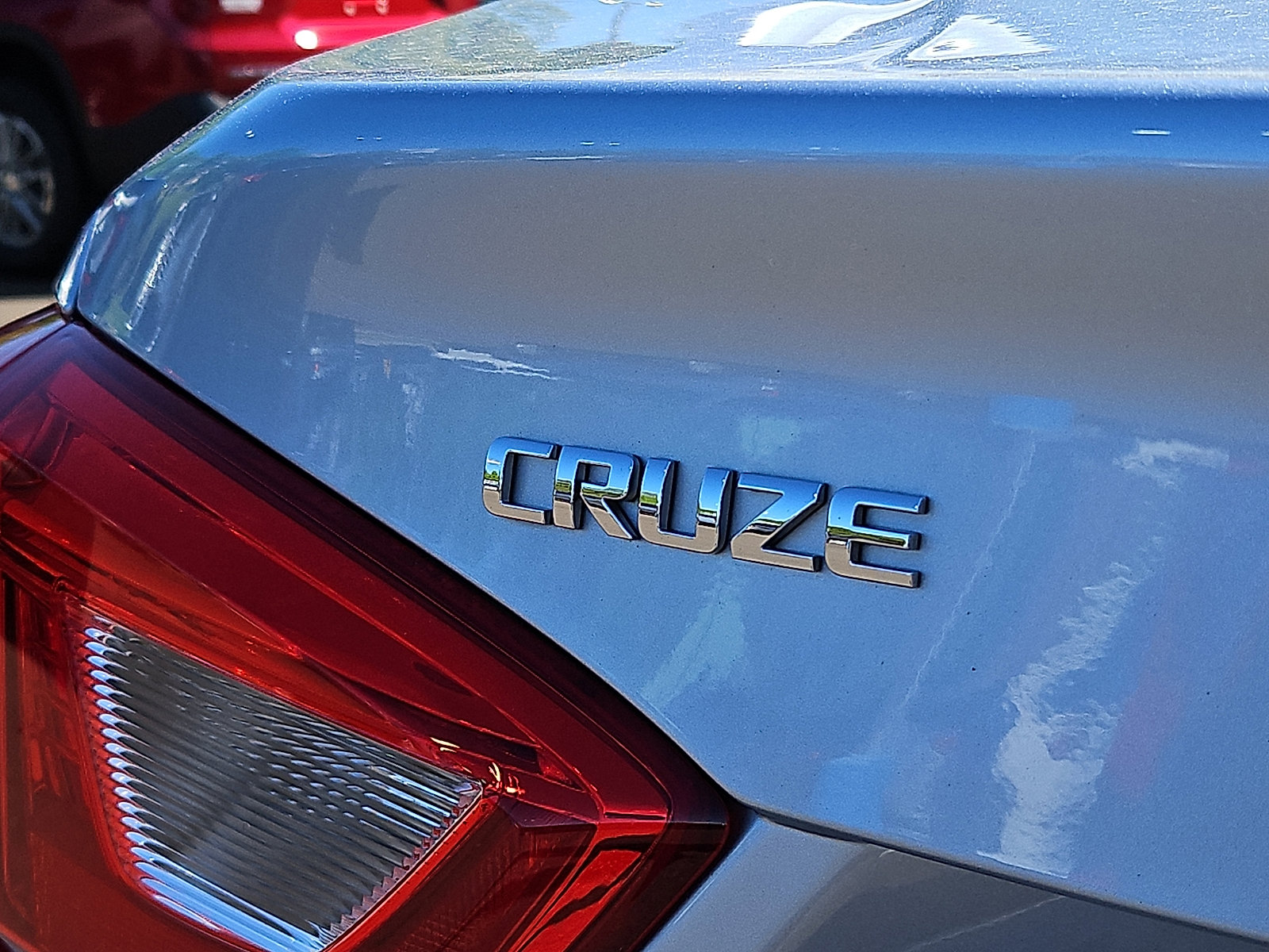 Used 2017 Chevrolet Cruze LS FWD image 30