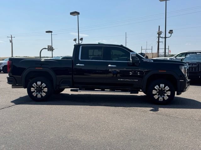 Certified 2025 GMC Sierra 2500 Denali w/ Denali Reserve Package AWD/4WD image 6