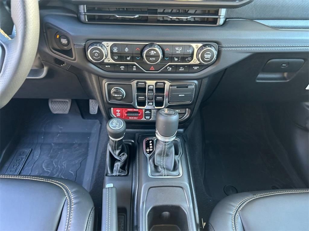 New 2025 Jeep Wrangler Rubicon 392 image 15