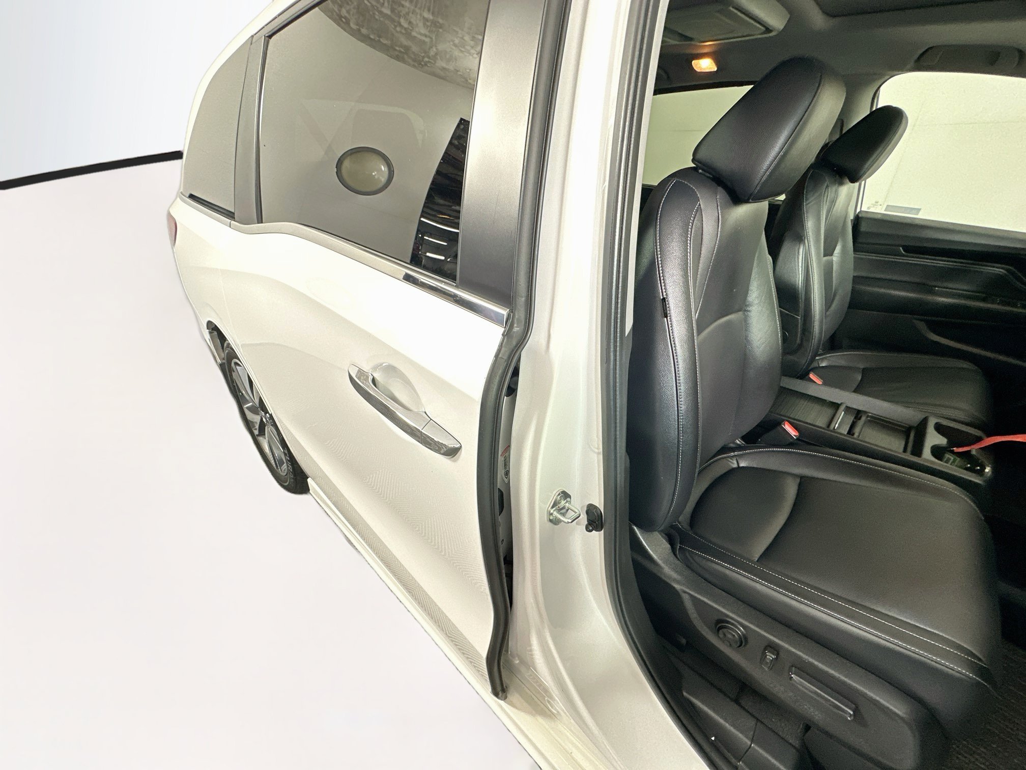 Used 2024 Honda Odyssey Touring image 28