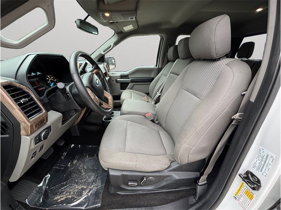 Used 2018 Ford F150 XLT w/ Equipment Group 302A Luxury AWD/4WD image 2