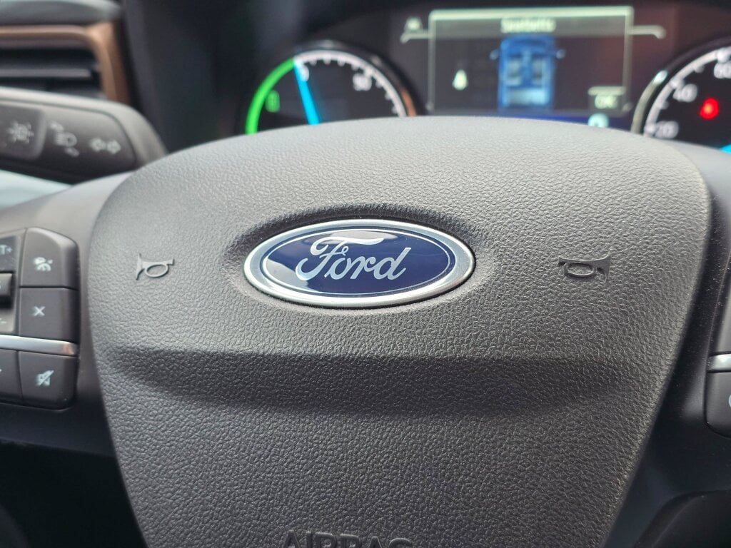 Used 2024 Ford Maverick Lariat FWD image 35