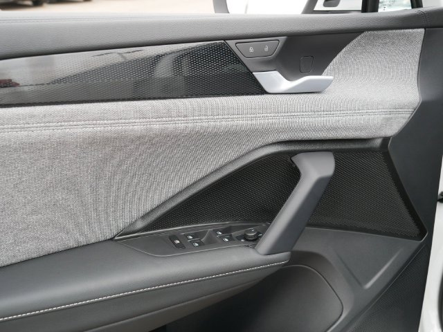 Certified 2026 Volkswagen Tiguan S FWD image 16