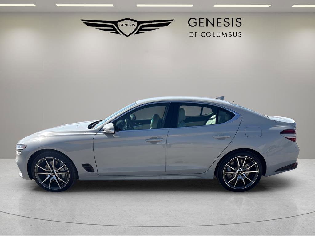 Used 2025 Genesis G70 2.5T AWD/4WD image 2