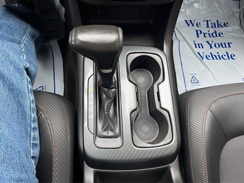 Used 2015 GMC Canyon SLE w/ All-Terrain Package AWD/4WD image 13