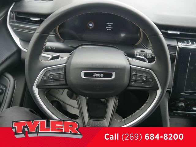 Certified 2023 Jeep Grand Cherokee Altitude image 29