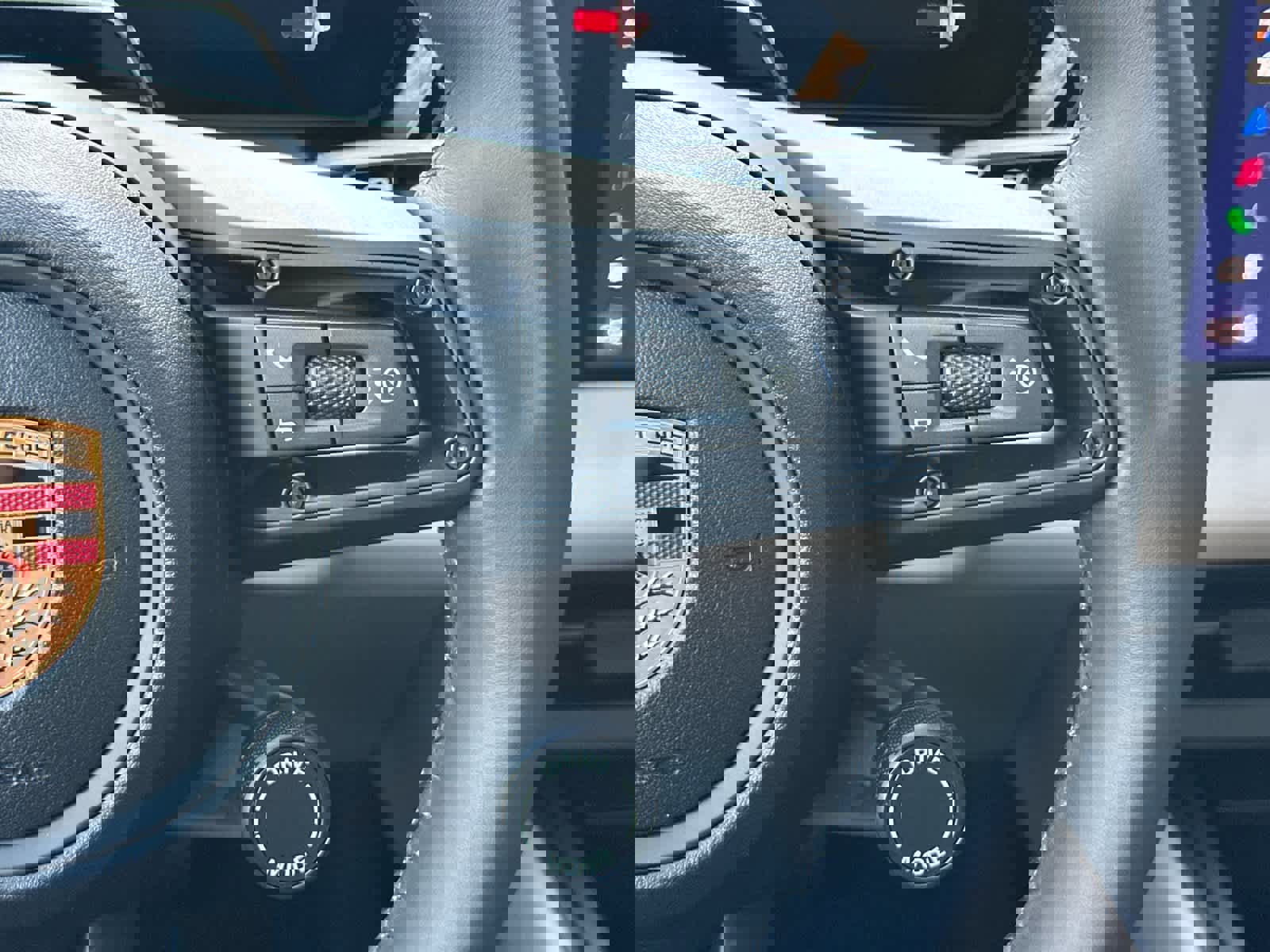 New 2026 Porsche Macan Electric image 29