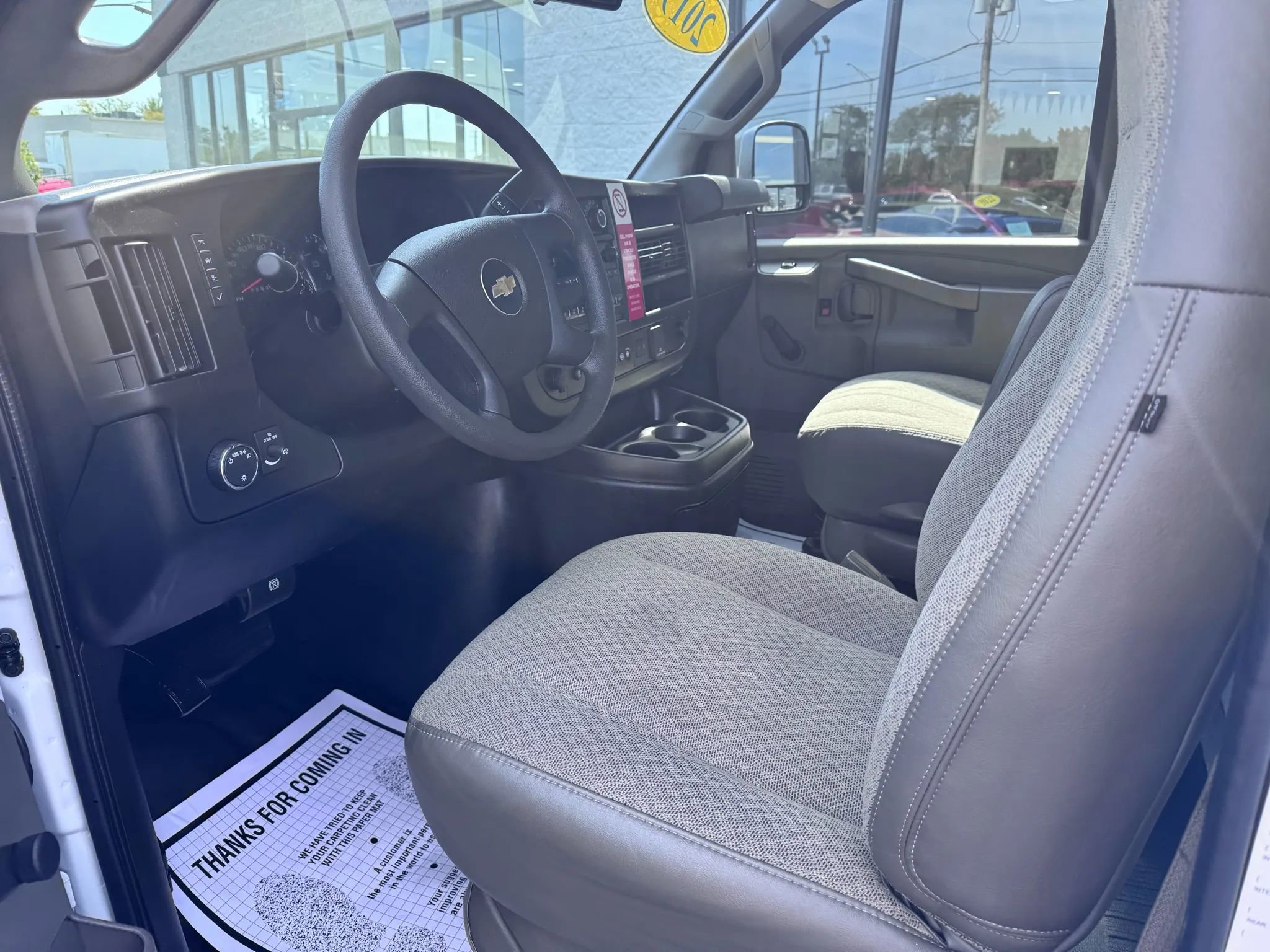 Used 2019 Chevrolet Express 2500 image 9