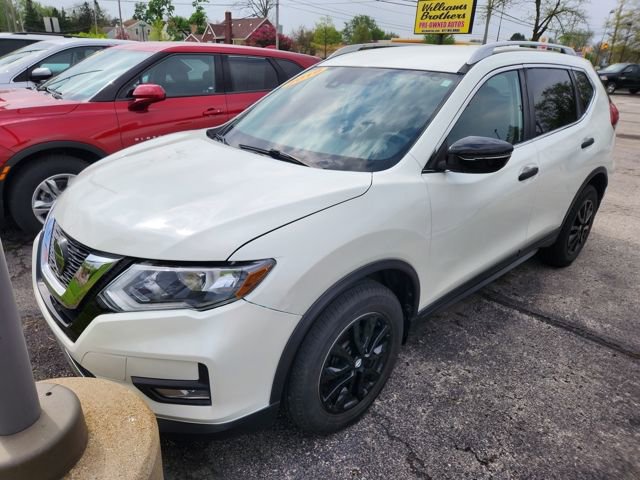 Used 2019 Nissan Rogue SV image 3
