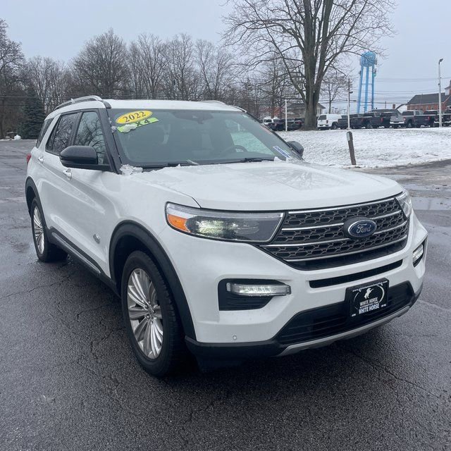 Used 2022 Ford Explorer King Ranch w/ Premium Technology Package image 17