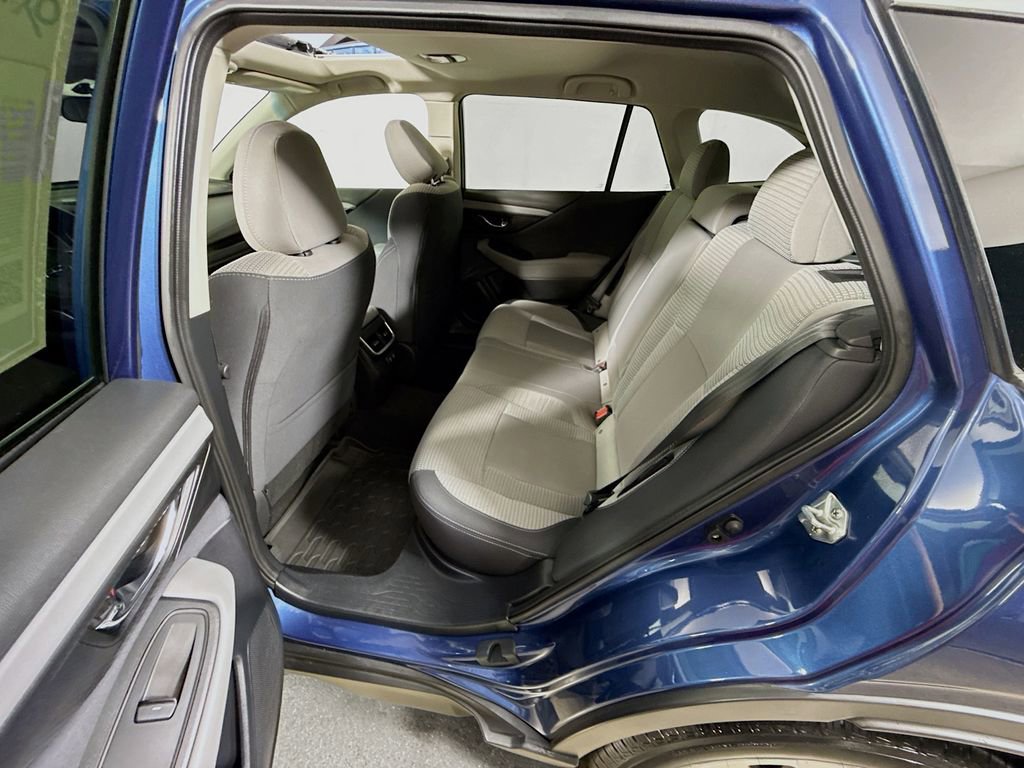 Used 2022 Subaru Outback Premium AWD/4WD image 23
