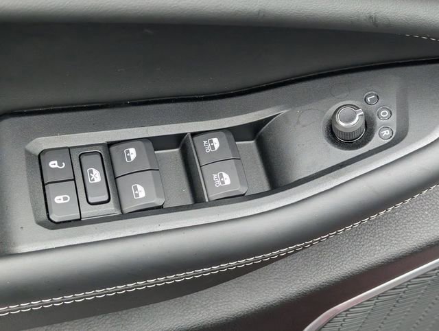 New 2026 Jeep Grand Cherokee Limited AWD/4WD image 11