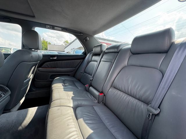 Used 1998 Lexus LS 400 RWD image 16