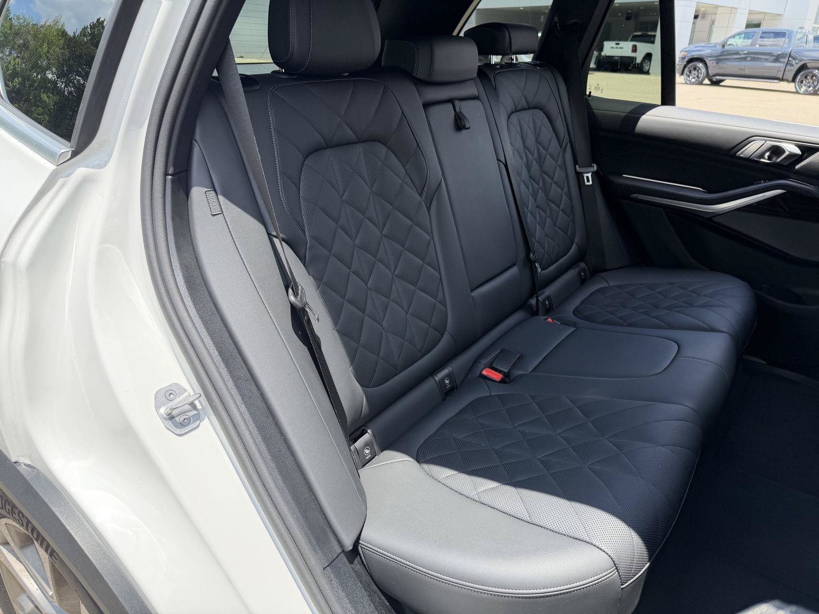 Used 2026 BMW X5 sDrive40i RWD image 19