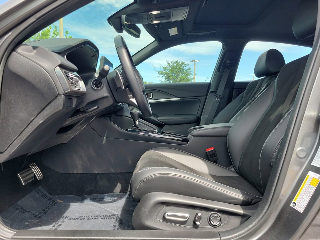Certified 2025 Acura Integra A-Spec FWD image 16