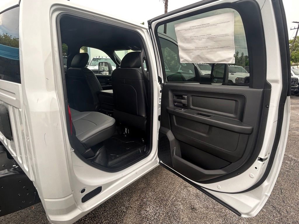 New 2026 RAM 3500 Tradesman image 32
