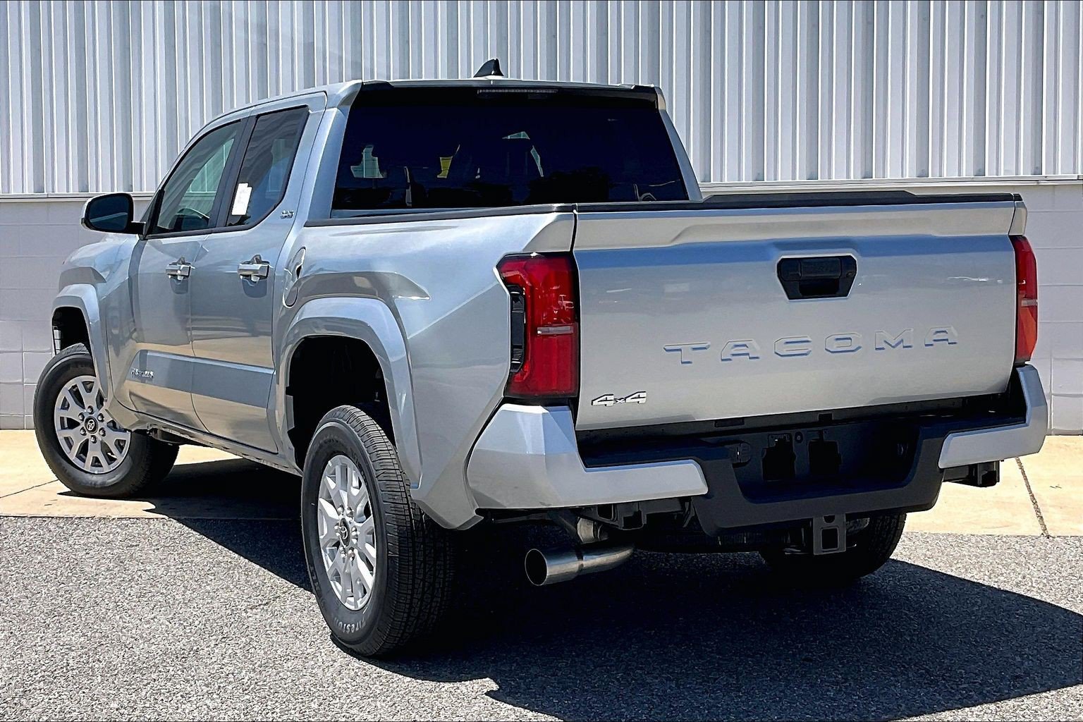 New 2026 Toyota Tacoma SR5 AWD/4WD image 3