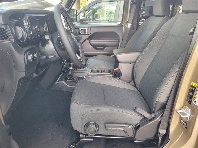 New 2025 Jeep Gladiator Sport image 6