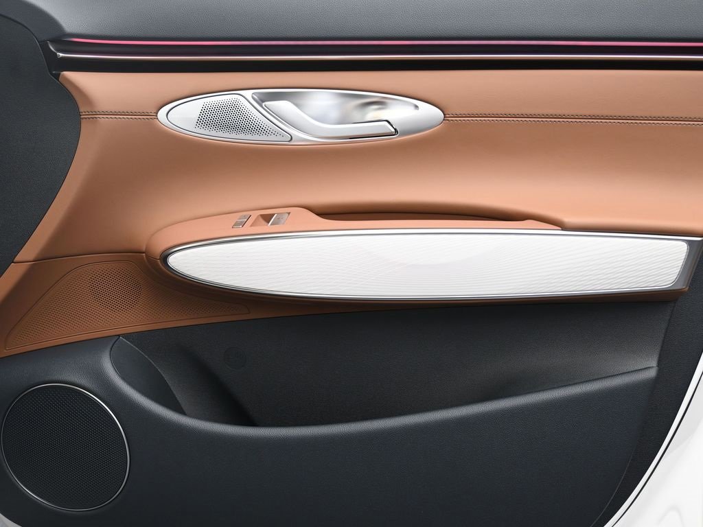 New 2026 Genesis GV70 2.5T Advanced image 11