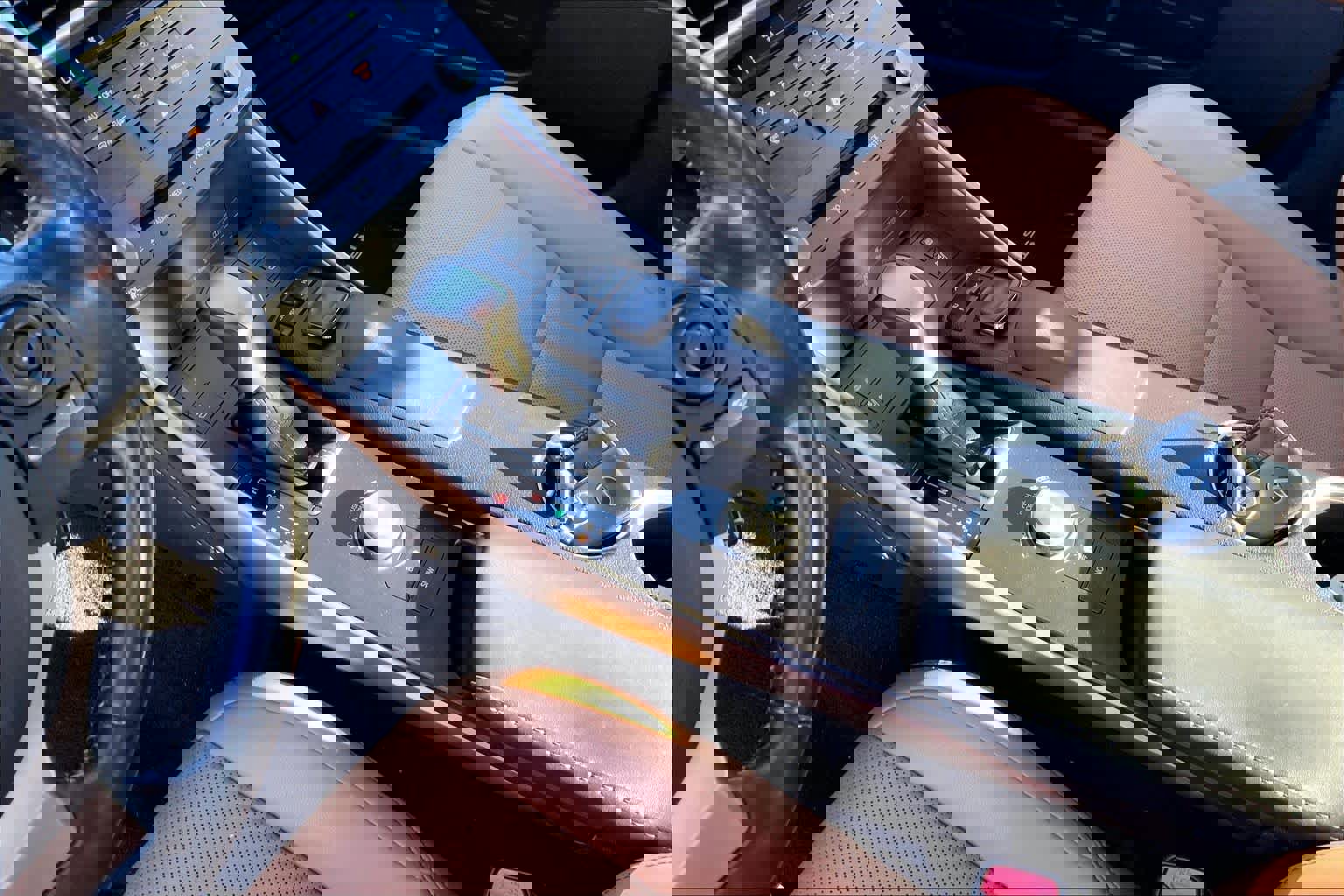 Used 2016 Lexus IS 300 AWD image 16