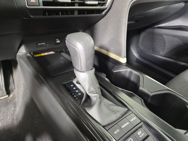 Used 2025 Toyota Camry LE image 20