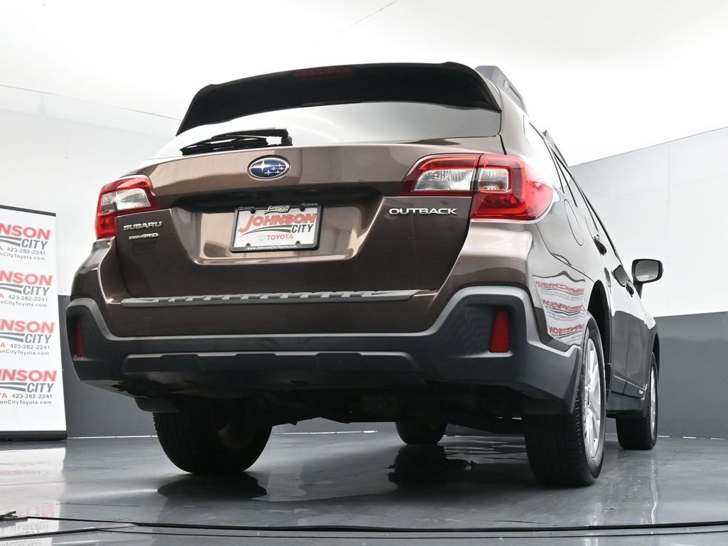 Used 2019 Subaru Outback 2.5i Premium image 23
