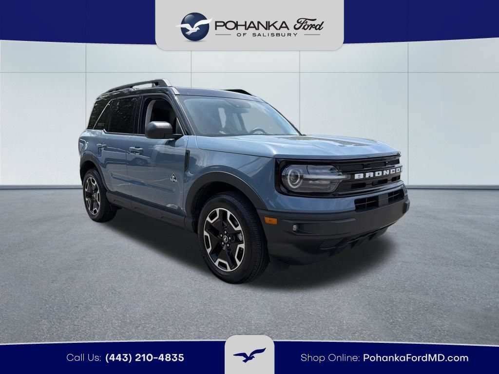 Certified 2024 Ford Bronco Sport Outer Banks w/ Tech Package AWD/4WD image 4