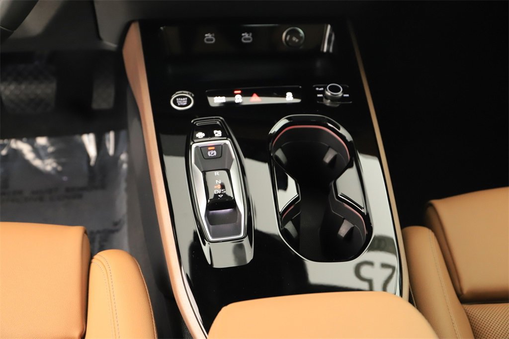 Used 2025 Audi A5 2.0T Prestige image 21