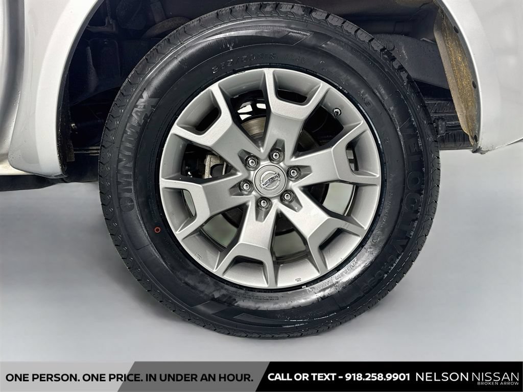 Used 2019 Nissan Frontier SL RWD image 32