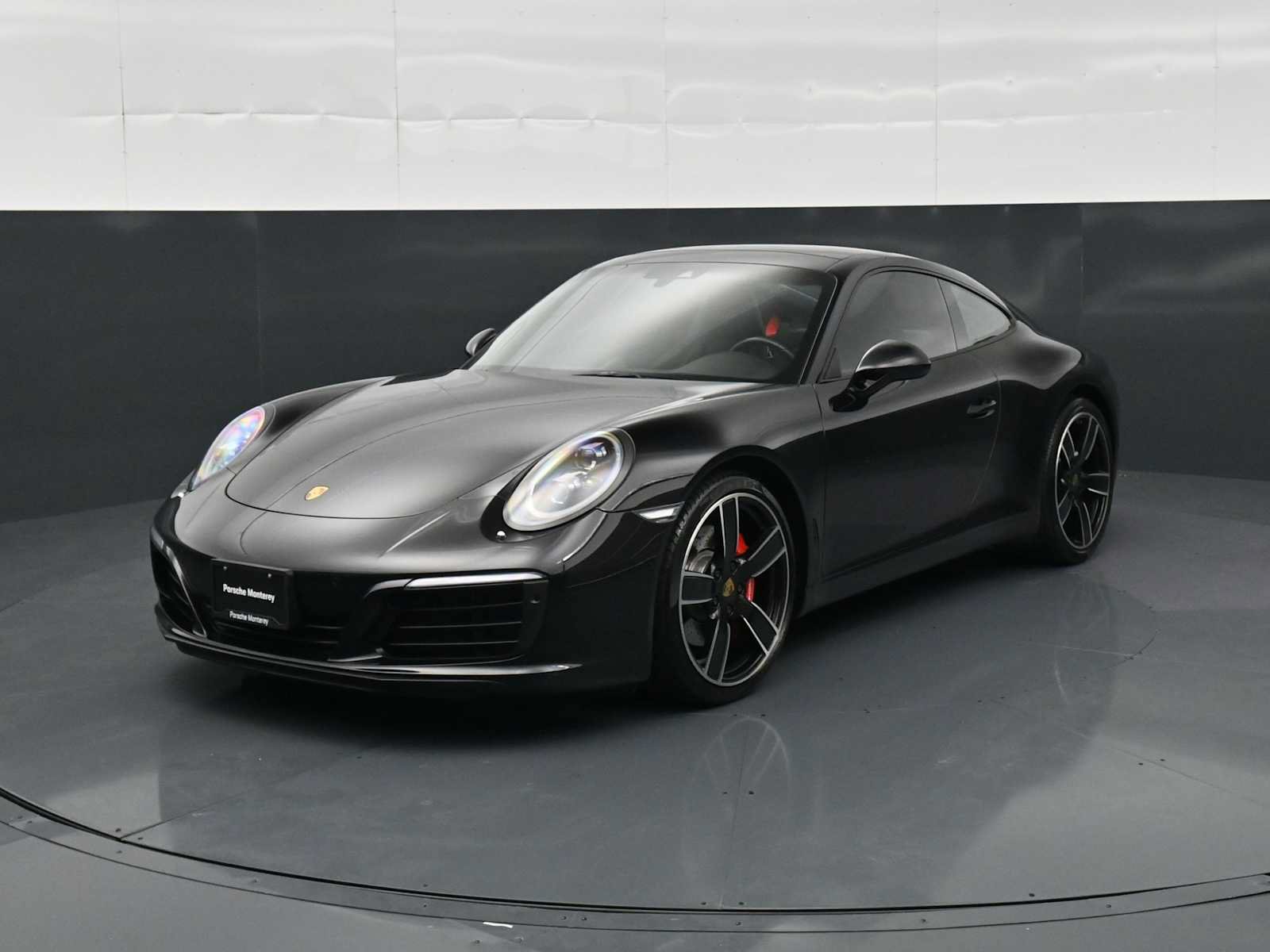 Certified 2018 Porsche 911 Carrera S RWD image 1