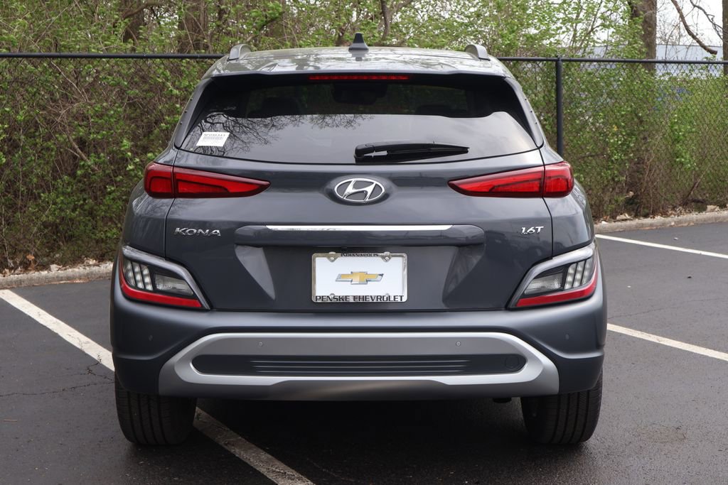 Used 2023 Hyundai Kona Limited w/ Cargo Package FWD image 7