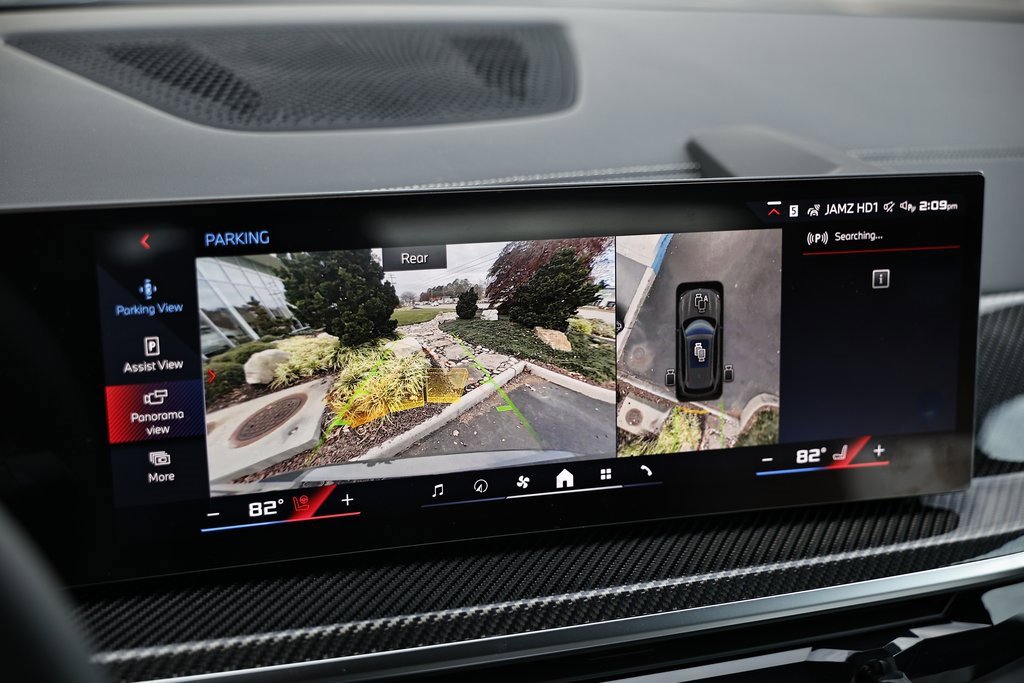 New 2026 BMW X5 M60i w/ Climate Comfort Package image 38