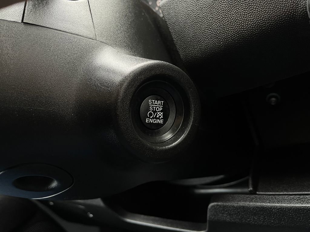 Used 2022 RAM ProMaster 2500 image 16