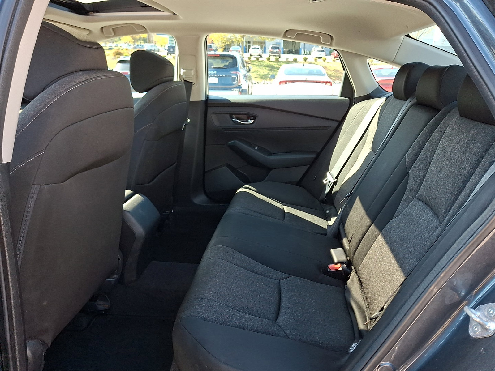 Used 2023 Honda Accord EX image 10