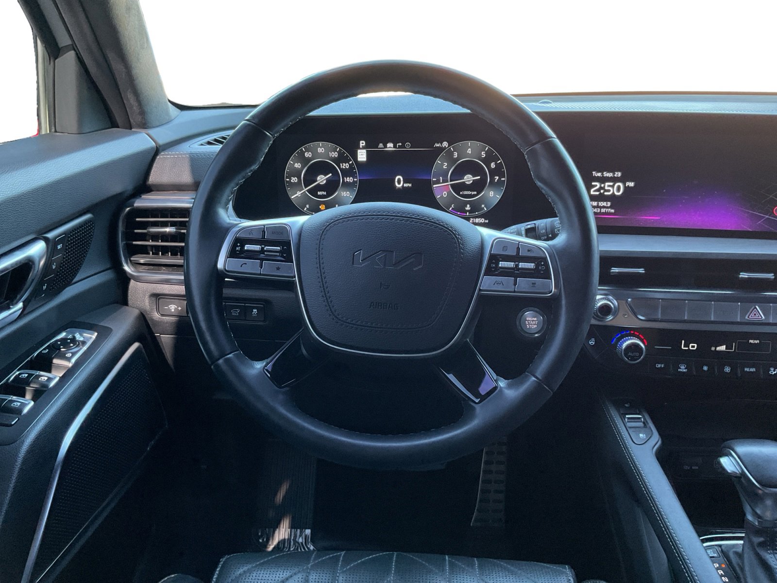 Used 2023 Kia Telluride SX Prestige X-Line image 12