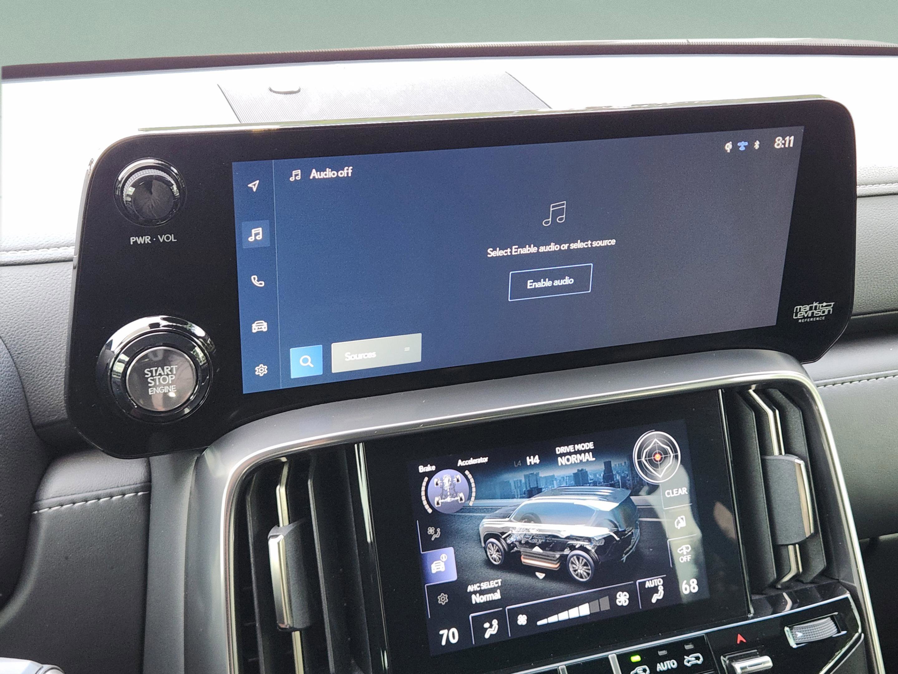 Used 2024 Lexus LX 600 F Sport AWD/4WD image 9