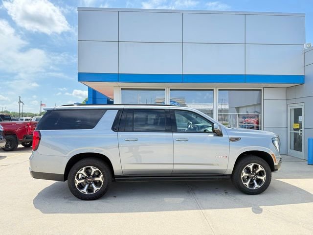 Used 2025 GMC Yukon XL AT4 Ultimate image 36