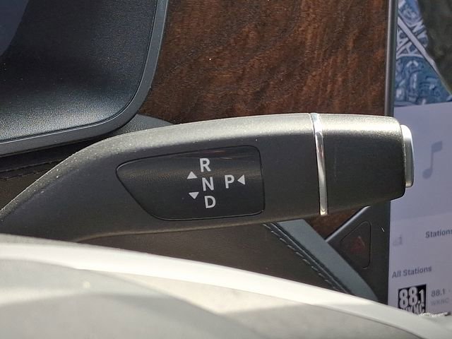 Used 2020 Tesla Model X Long Range image 16