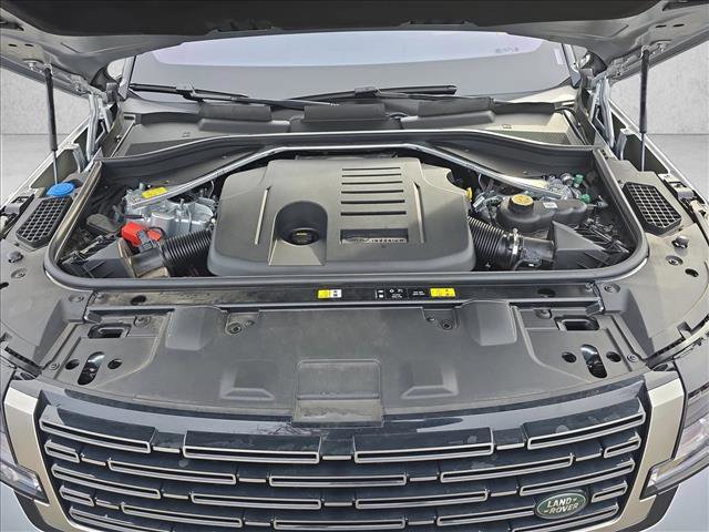 Used 2023 Land Rover Range Rover SE image 30