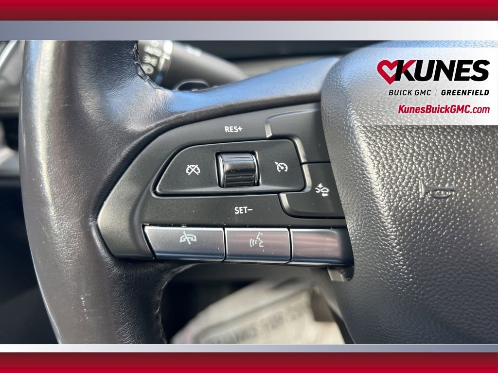 Used 2024 Cadillac XT4 Premium Luxury image 26