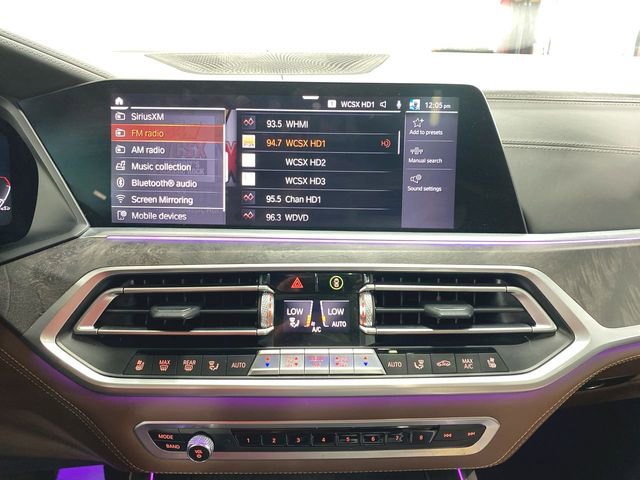 Used 2020 BMW X7 M50i image 13