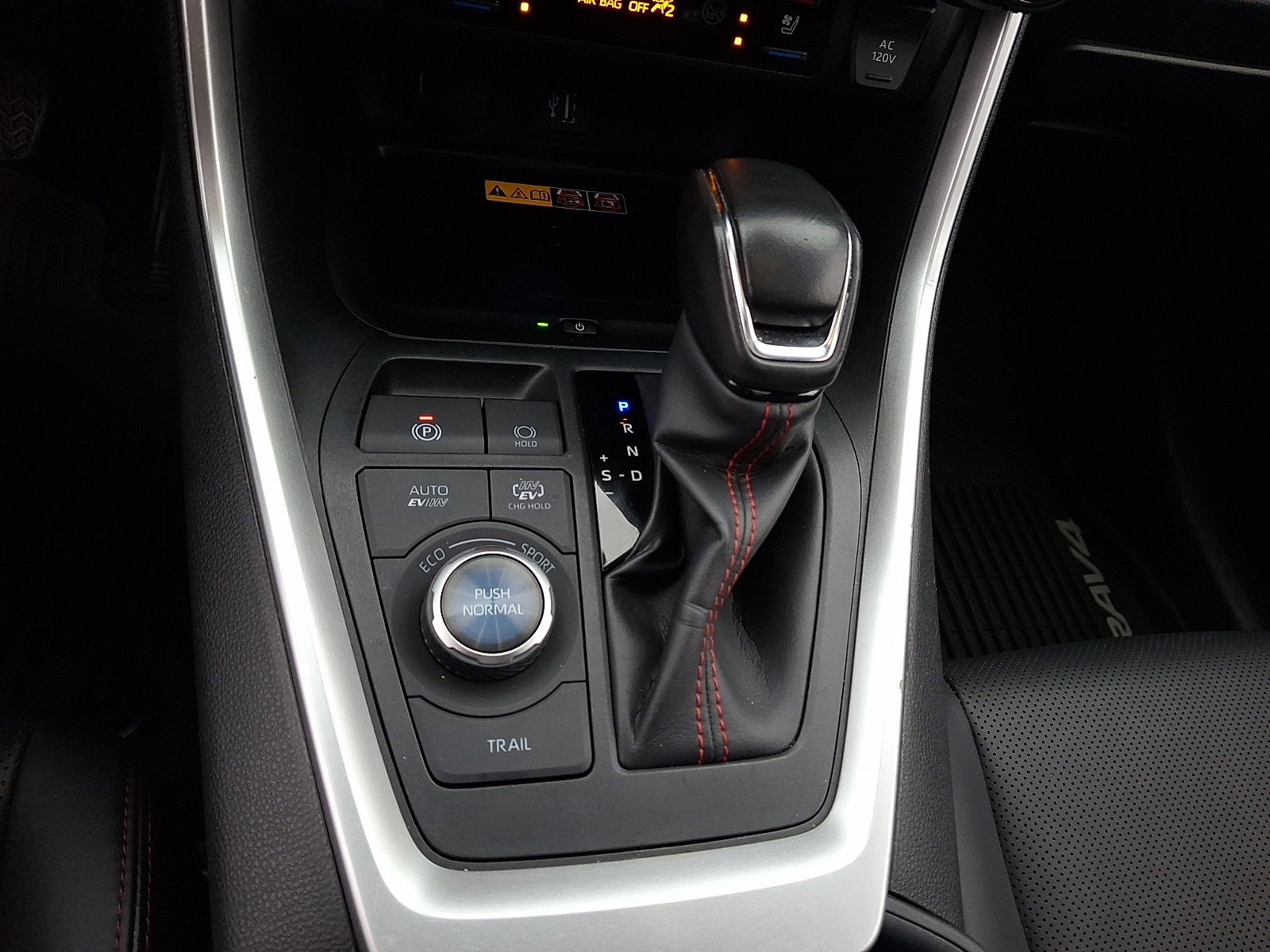 Used 2023 Toyota RAV4 XSE w/ Premium Package image 15