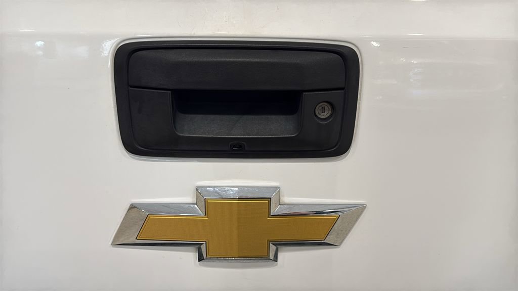 Used 2015 Chevrolet Silverado 1500 LT w/ All Star Edition AWD/4WD image 9