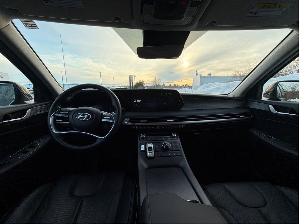 Used 2023 Hyundai Palisade Limited image 27