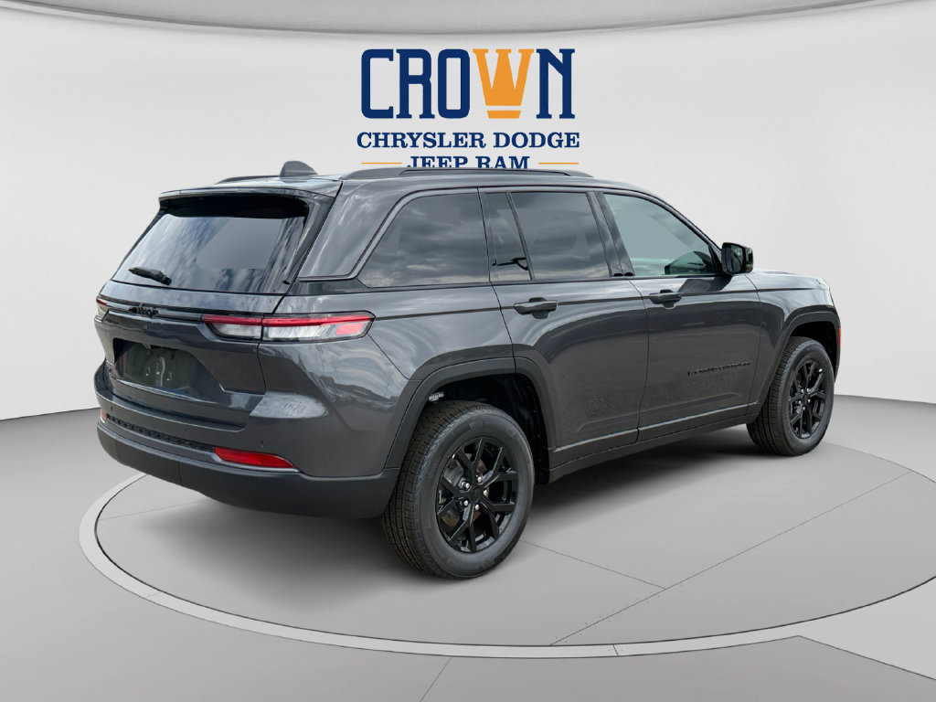 New 2026 Jeep Grand Cherokee Altitude AWD/4WD image 3